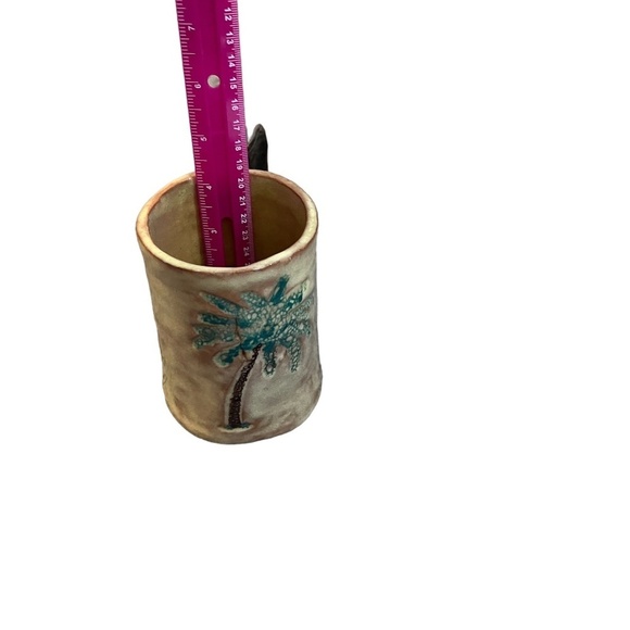Set Of Two Handmade Palm Tree Mug Pottery - Picture 15 of 15